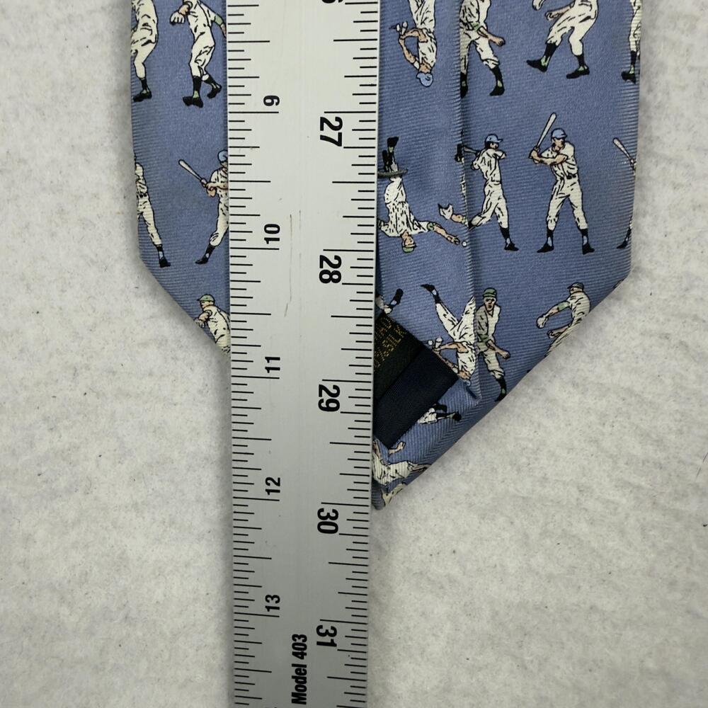 Vintage ALYNN Silk Necktie Baseball Players Sports Novelty Print Blue Tie - Picture 10 of 11